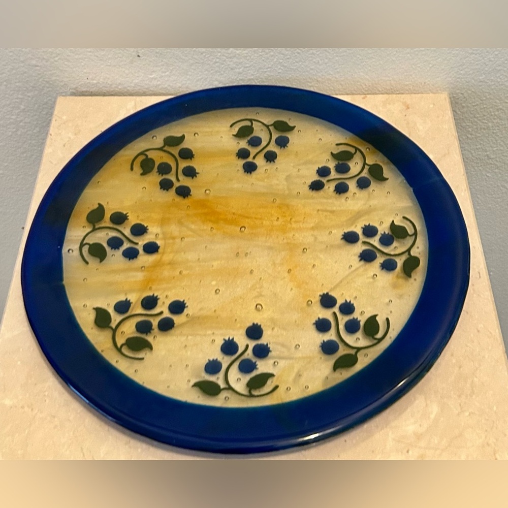 Blueberry art / serving  plate. Colbolt Blue edge. 11”